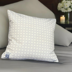 The Golden Leaves — Cushion Set